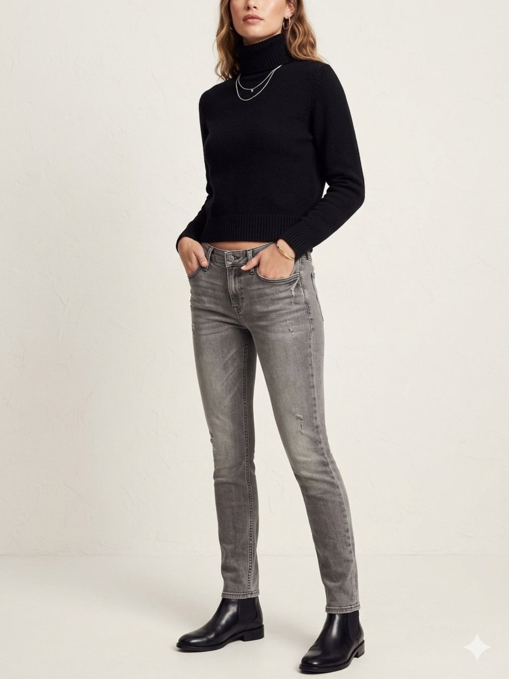 Calvin Klein Boyfriend Jeans in Charcoal Gray